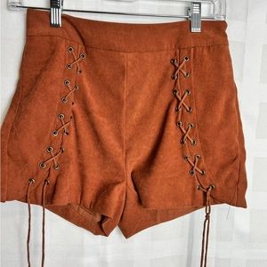 Moon River Shorts Faux Suede Size Small